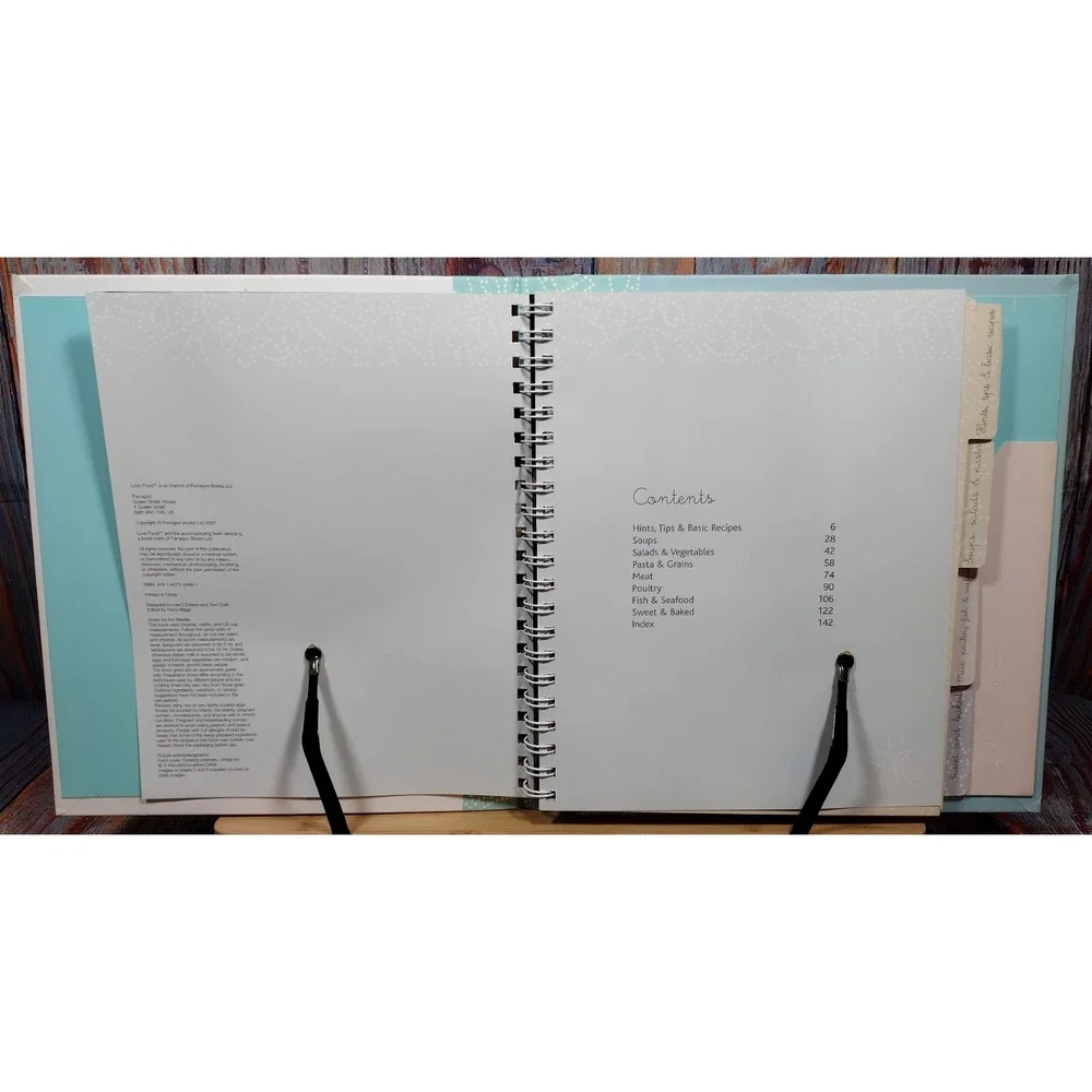 Love Food My Recipe Keeper Organizer Binder Journal with Tabs and‎ Pockets Blue